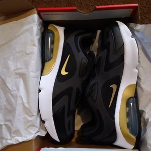 Air Max 200